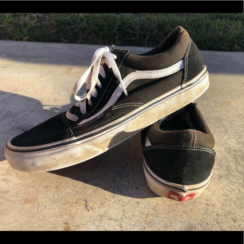 Black Vans